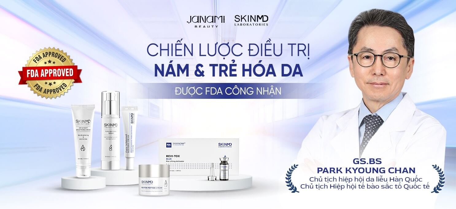Giáo sư bác sĩ Park Kyoung Chan và bộ sản phẩm SkinMD